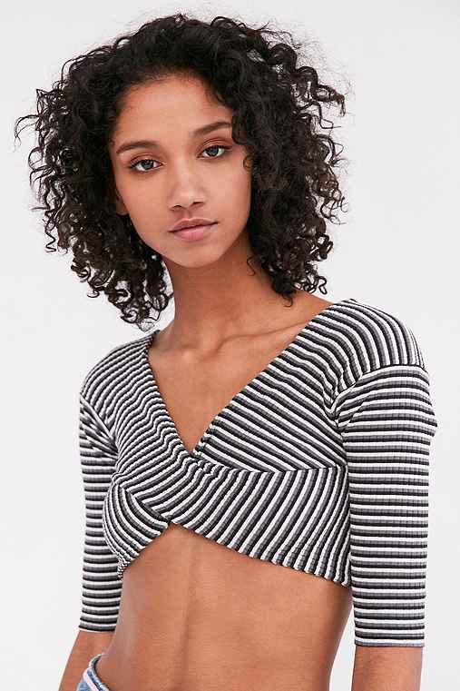 Urban Outfitters Kimchi Blue Don't Get It Twisted Cropped Top,black Multi,s