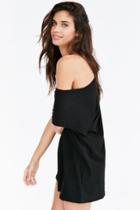 Truly Madly Deeply Off-the-shoulder Tee