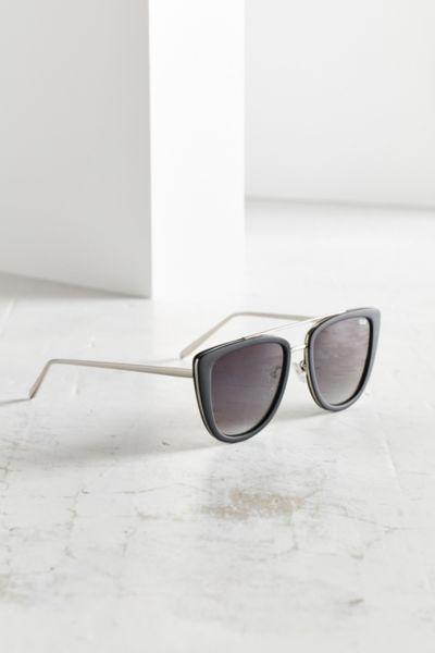 Urban Outfitters Quay French Kiss Oversized Sunglasses