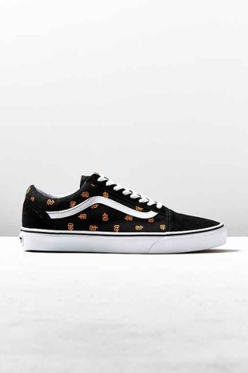 Urban Outfitters Vans Mlb San Francisco Giants Old Skool Sneaker,black,m 12/w 13.5
