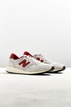 Urban Outfitters New Balance Mens 420 Sneaker