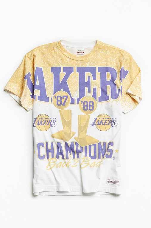 Urban Outfitters Mitchell & Ness Los Angeles Lakers Cut To The Basket Tee,yellow,m