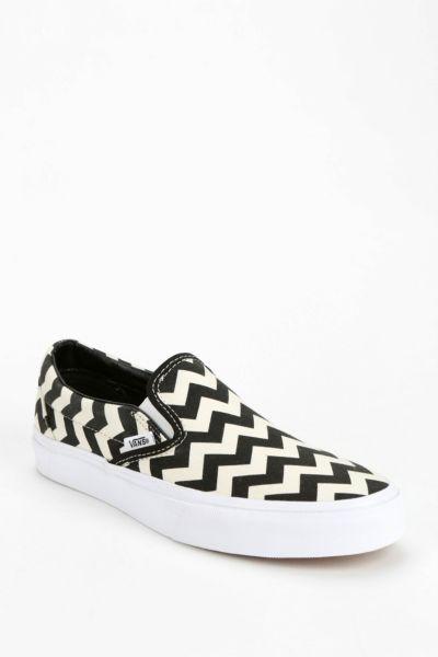 Vans Chevron Slip-on Sneaker