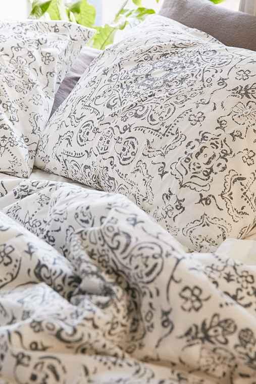 Urban Outfitters Magical Thinking Hatay Fine Line Sham Set,grey,one Size