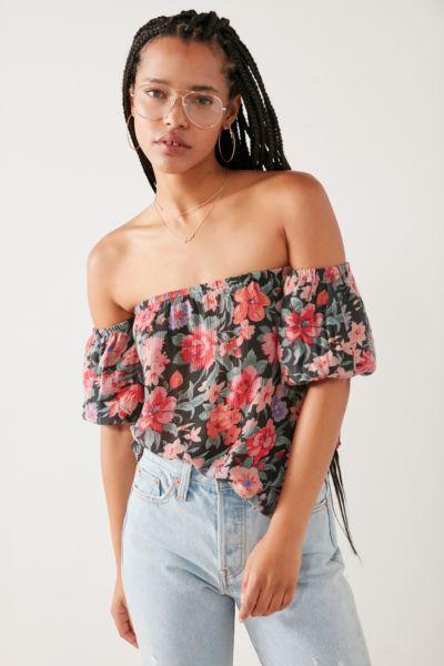 Kimchi Blue Pia Off-the-shoulder Floral Blouse