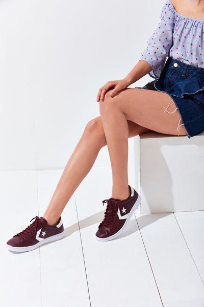 Converse Pro Leather Low Profile Low Top Sneaker