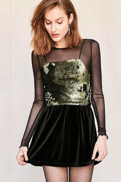Urban Outfitters Urban Renewal Remade Velvet Mini Skirt,black,l