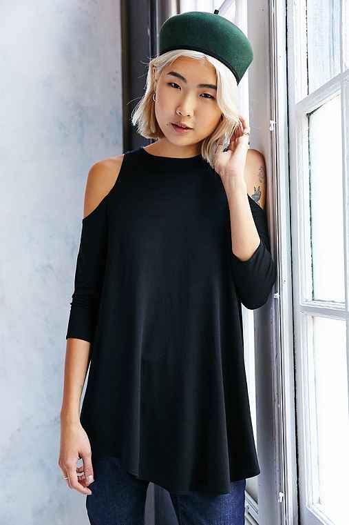 Urban Outfitters Kimchi Blue Tyra Cold Shoulder Tunic Top,black,s