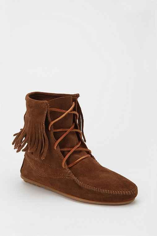 Minnetonka Tramper Ankle Boot