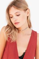 Urban Outfitters Delicate Circle Choker Necklace