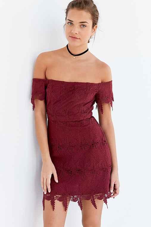 Urban Outfitters Astr Valentina Lace Off-the-shoulder Mini Dress,maroon,l