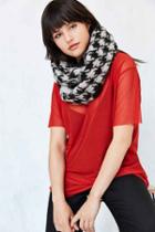 Urban Outfitters Houndstooth Eternity Scarf,black,one Size