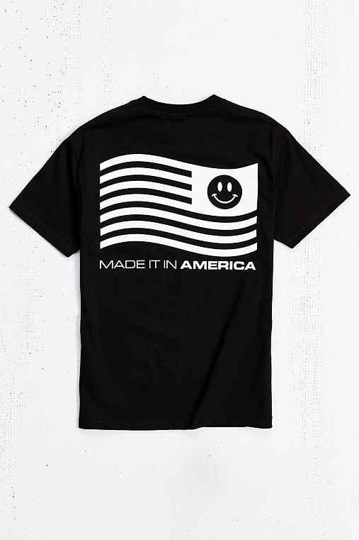 Urban Outfitters Uo Artist Editions Bradley Askew Made It In America Tee,black,m