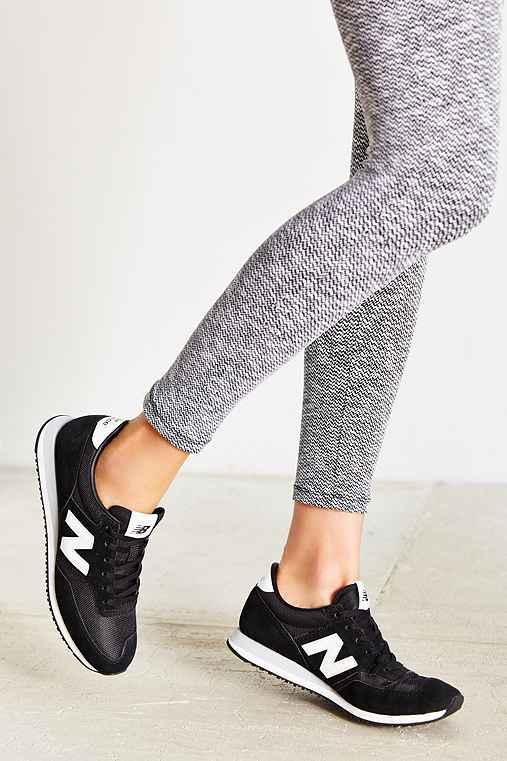 Urban Outfitters New Balance 620 Capsule Core Running Sneaker,black,8.5
