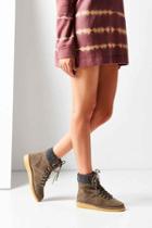 Urban Outfitters Justine Gum Sole Hiker Boot,light Grey,7.5