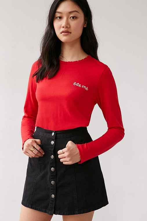 Urban Outfitters Petals & Peacocks Bite Me Tee,red,xs