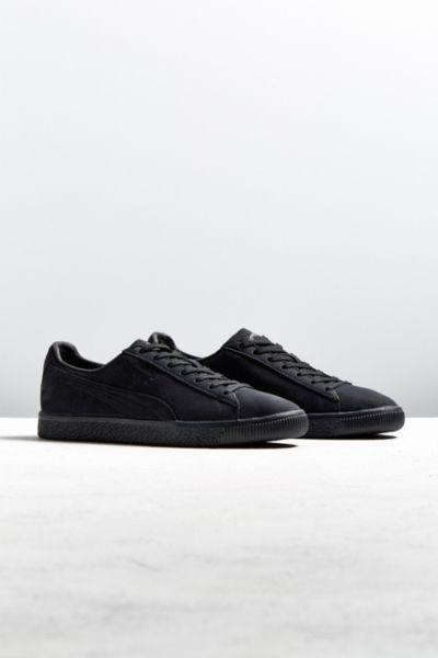 Urban Outfitters Puma X En Noir Clyde Fleur De Lis Sneaker