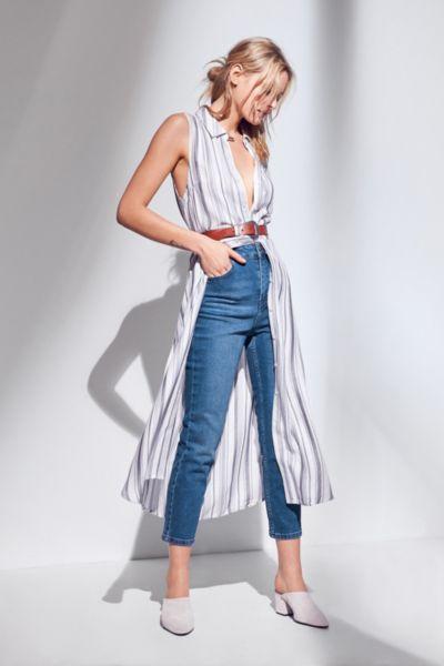 Urban Outfitters Bdg Girlfriend High-rise Jean - Rinsed Indigo