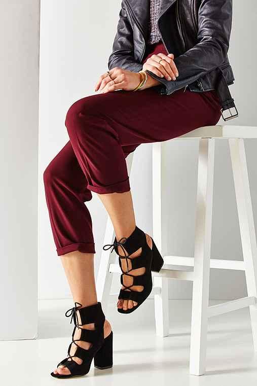 Urban Outfitters Lace-up Heel,black,6