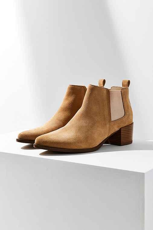 Urban Outfitters Emira Chelsea Boot,tan,us 9/eu 39