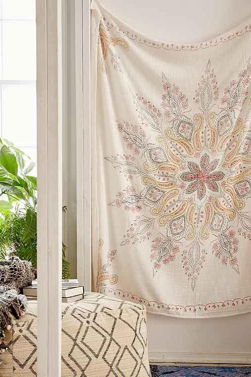Urban Outfitters Plum & Bow Folky Fine Lines Tapestry,ivory,one Size