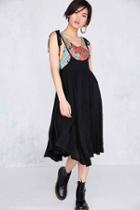 Urban Outfitters Kimchi Blue Lemon Meringue Jumper Midi Skirt,black,xs/s