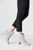Urban Outfitters Thelma Suede Ankle Boot,grey,6