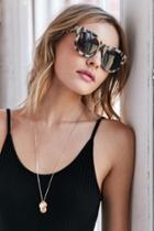 Goldendaze Square Frame Sunglasses