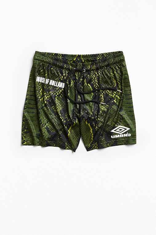Urban Outfitters Umbro X House Of Holland Snake Print Soccer Short,green,l