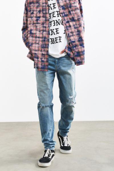 Bdg Destructed Bay Wash Slim Jean
