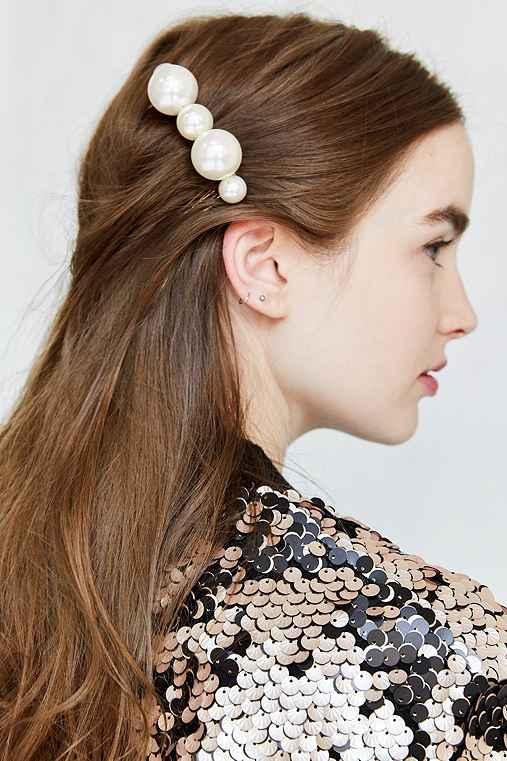 Urban Outfitters Mixed Pearl Hair Comb,pearl,one Size