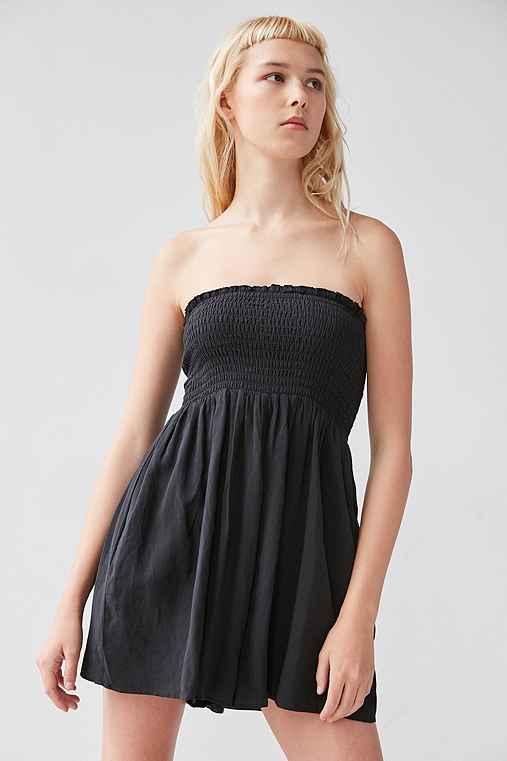 Urban Outfitters Kimchi Blue Meadow Smocked Bodice Romper,black,m
