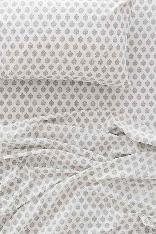 Urban Outfitters Plum & Bow Woodblock Blossom Flat Sheet,grey,full