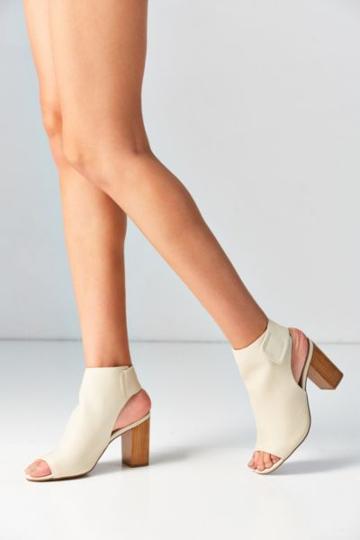 Urge Footwear Vienna Heel