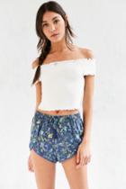 Ecote Dylan Printed Dolphin Short
