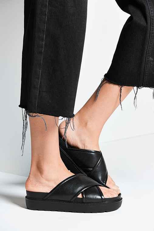 Urban Outfitters Vagabond Irene Cross Strap Slide,black,us 10/eu 40