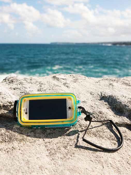 Urban Outfitters Watershot Splash Iphone Camera Case,teal,one Size