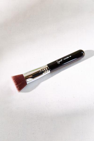 Urban Outfitters Sigma Beauty F-80 Flat Kabuki Brush
