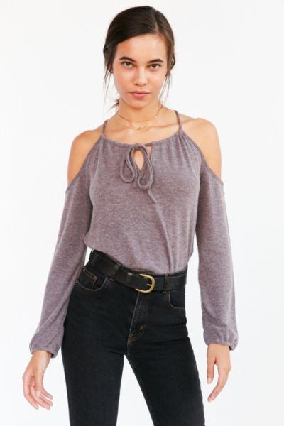 Kimchi Blue Alessandra Cold Shoulder Sweater