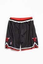 Urban Outfitters Mitchell & Ness Authentic Chicago Bulls Short