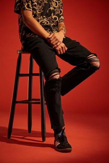 Rolla&apos;s Rolla's X Uo Destroyed Black Stonewash Stubbs Cropped Jean