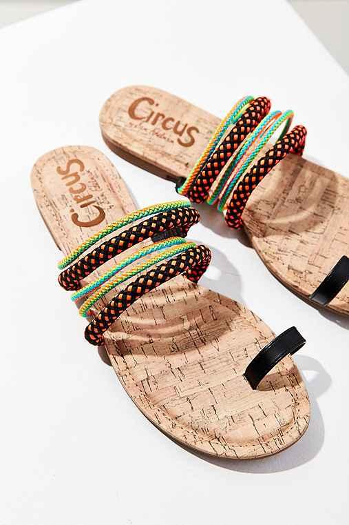Urban Outfitters Circus By Sam Edelman Helen Sandal,black,8