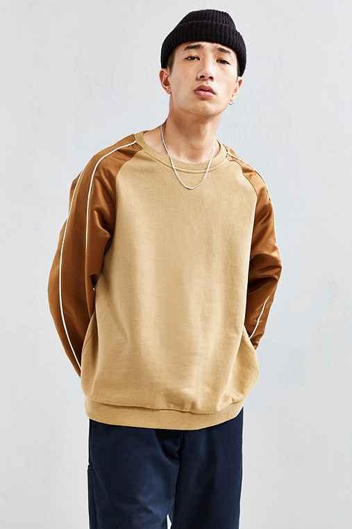 Urban Outfitters Uo Rishiri Fleece Crew Neck Sweatshirt,tan,l