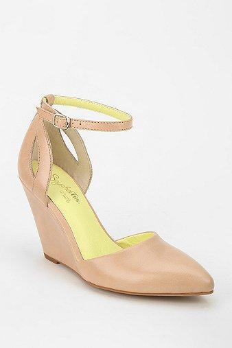 Seychelles Rag Cutout Wedge
