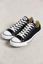 Urban Outfitters Converse Chuck Taylor All Star Low Top Sneaker,black,7