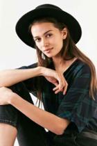 Urban Outfitters Bdg Felt Boater Hat,black,one Size
