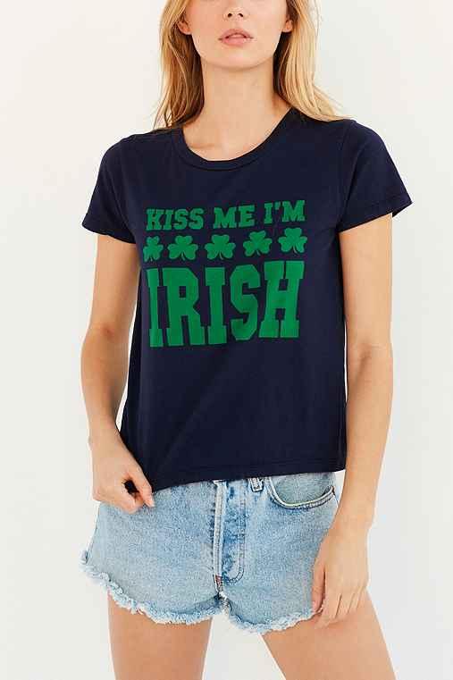 Urban Outfitters Truly Madly Deeply Kiss Me I'm Irish Tee,green,xs