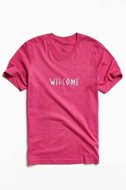 Urban Outfitters Welcome Scrawl Tee,pink,m