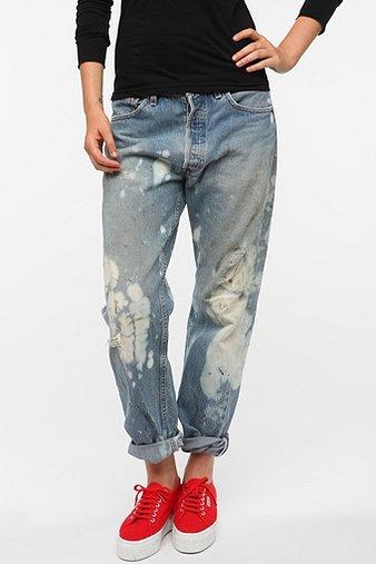Urban Renewal Distressed Levi's Jean