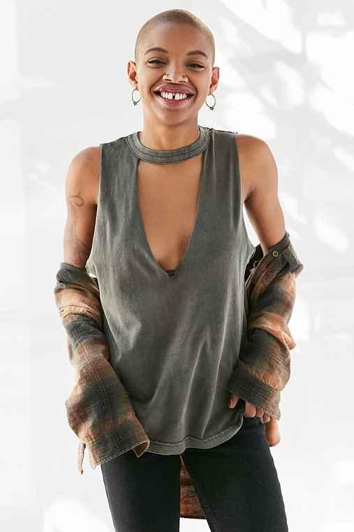 Urban Outfitters Silence + Noise Cut It Out Muscle Tank Top,black,xs